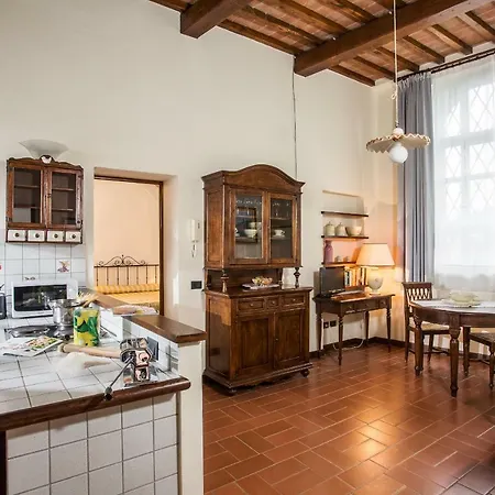 Castello Di Fulignano Isalfredo Ground Floor